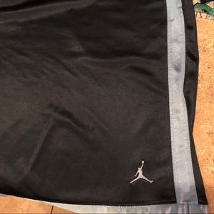 MEN’S JORDAN SHORTS